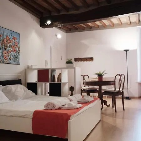 Apartment Angolo Del Carbone